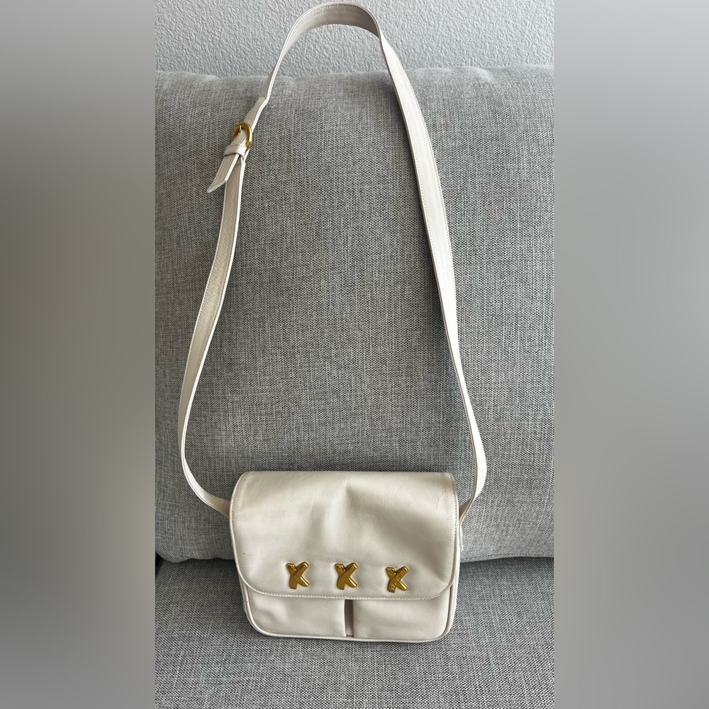 Paloma Picasso White Leather shoulder Bag with Gold logo - Picture 3 of 17
